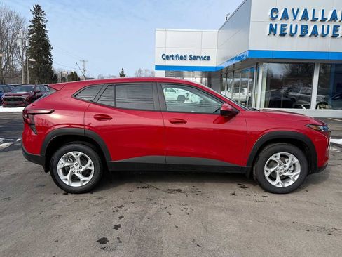 New 2026 Chevrolet Trax LS w/ LS Convenience Package image 4