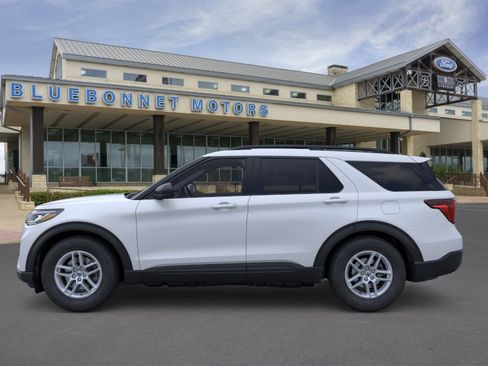 New 2026 Ford Explorer Active w/ Active Comfort Package RWD image 3