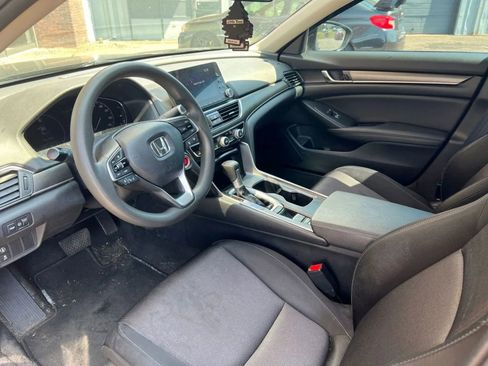 Used 2020 Honda Accord LX image 3