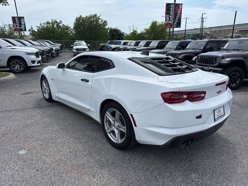 Used 2021 Chevrolet Camaro LT RWD image 12