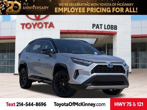 Used 2023 Toyota RAV4 XSE AWD/4WD image 1
