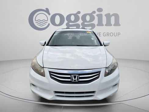 Used 2011 Honda Accord EX-L image 9