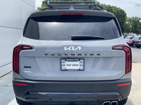 Used 2022 Kia Telluride EX w/ EX Premium Package AWD/4WD image 5