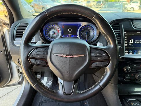 Used 2020 Chrysler 300 S RWD image 14
