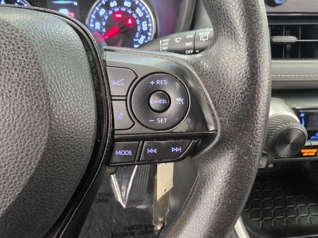 Used 2019 Toyota RAV4 LE w/ Carpet Mat Package FWD image 13