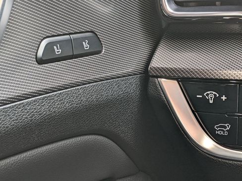 Certified 2023 Kia Sportage SX image 21