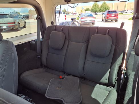 Certified 2020 Jeep Wrangler Sport AWD/4WD image 22