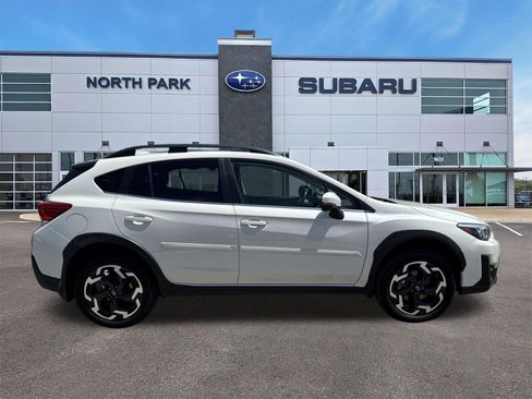 Used 2021 Subaru Crosstrek 2.5i Limited w/ Moonroof Package 2 AWD/4WD image 2