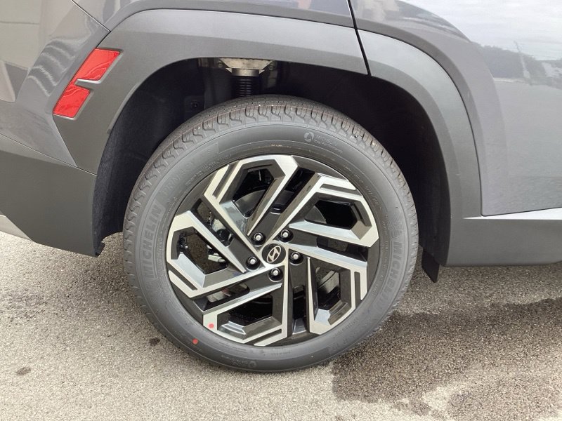 New 2026 Hyundai Tucson Limited AWD/4WD image 10