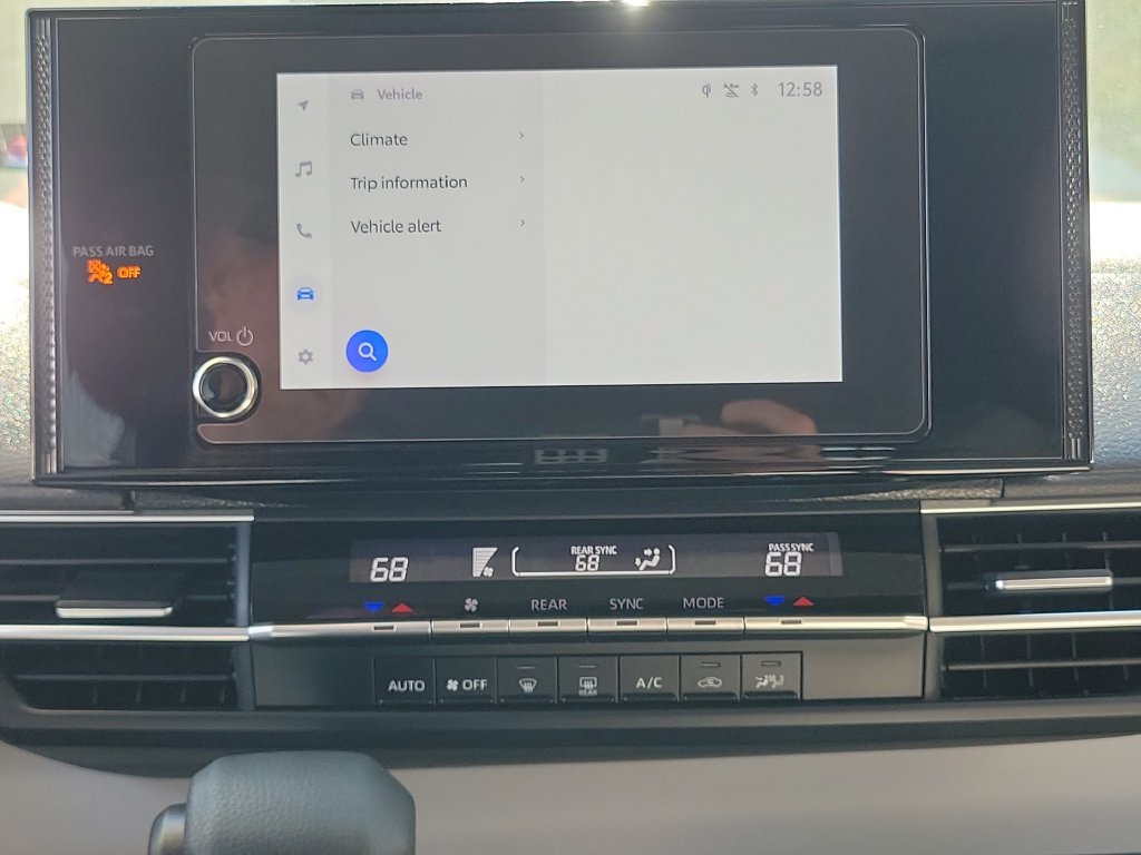 Used 2026 Toyota Sienna LE FWD image 27