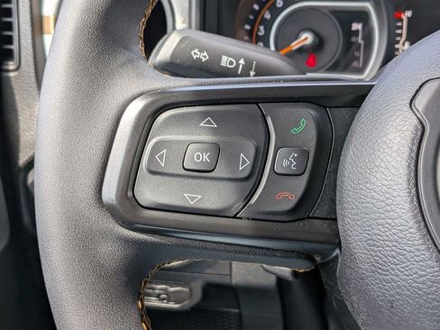 Used 2024 Jeep Wrangler Unlimited Sport AWD/4WD image 15