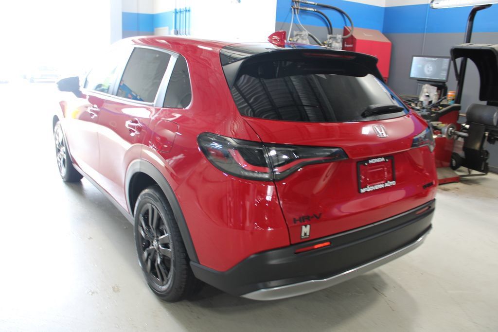 New 2027 Honda HR-V Sport image 8