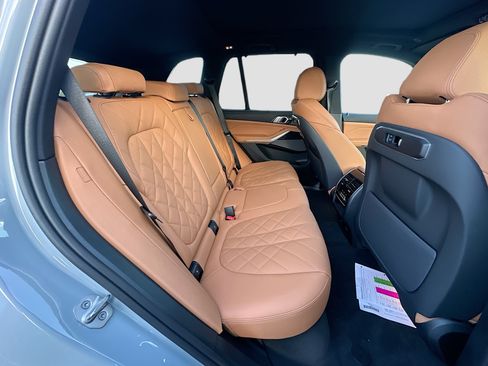 New 2026 BMW X5 sDrive40i w/ M Sport Package RWD image 20