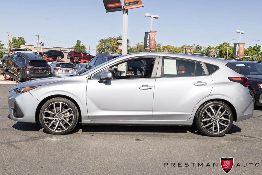Used 2025 Subaru Impreza 2.0i Sport AWD/4WD image 13