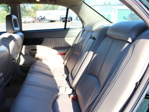 Used 2003 Buick Regal LS w/ LS Luxury Plus Package image 23