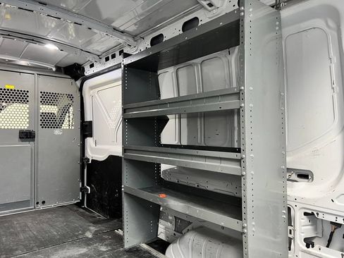 Used 2022 Ford Transit 250 Medium Roof AWD image 19