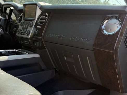 Used 2015 Ford F350 Platinum w/ FX4 Off-Road Package image 28