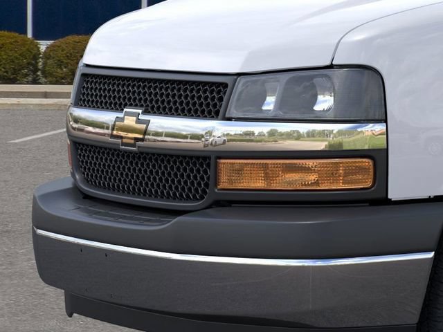 New 2025 Chevrolet Express 2500 Extended w/ Driver Convenience Package RWD image 13