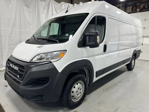 Used 2023 RAM ProMaster 3500 FWD image 3