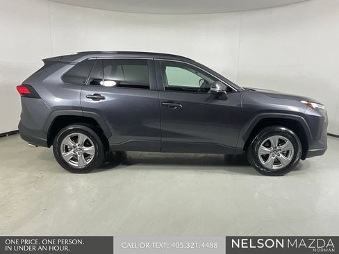 Used 2025 Toyota RAV4 XLE FWD image 5