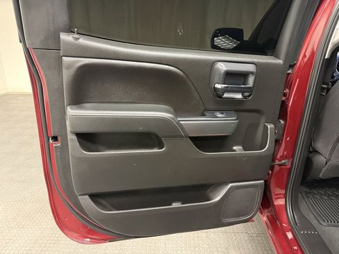 Used 2018 Chevrolet Silverado 1500 LT w/ All Star Edition image 21