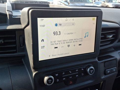 New 2025 Ford Explorer Base image 11