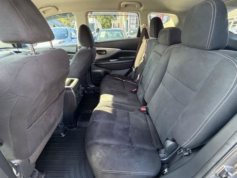 Used 2018 Nissan Murano SV AWD/4WD image 27