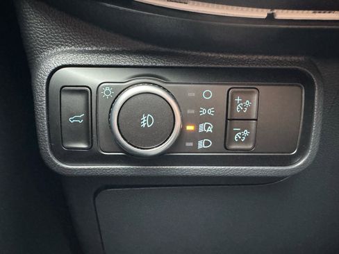 Used 2025 Ford Explorer Platinum w/ Ultimate Package image 22