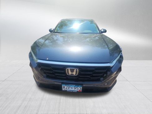 Used 2024 Honda CR-V EX image 2