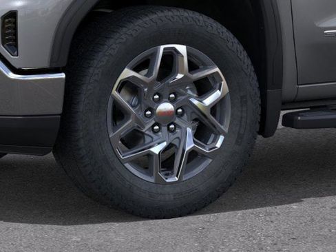 New 2026 GMC Sierra 1500 SLT image 28