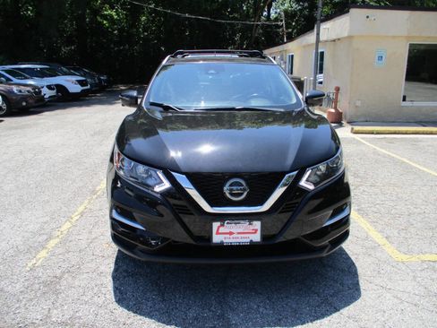 Used 2020 Nissan Rogue Sport SL image 11
