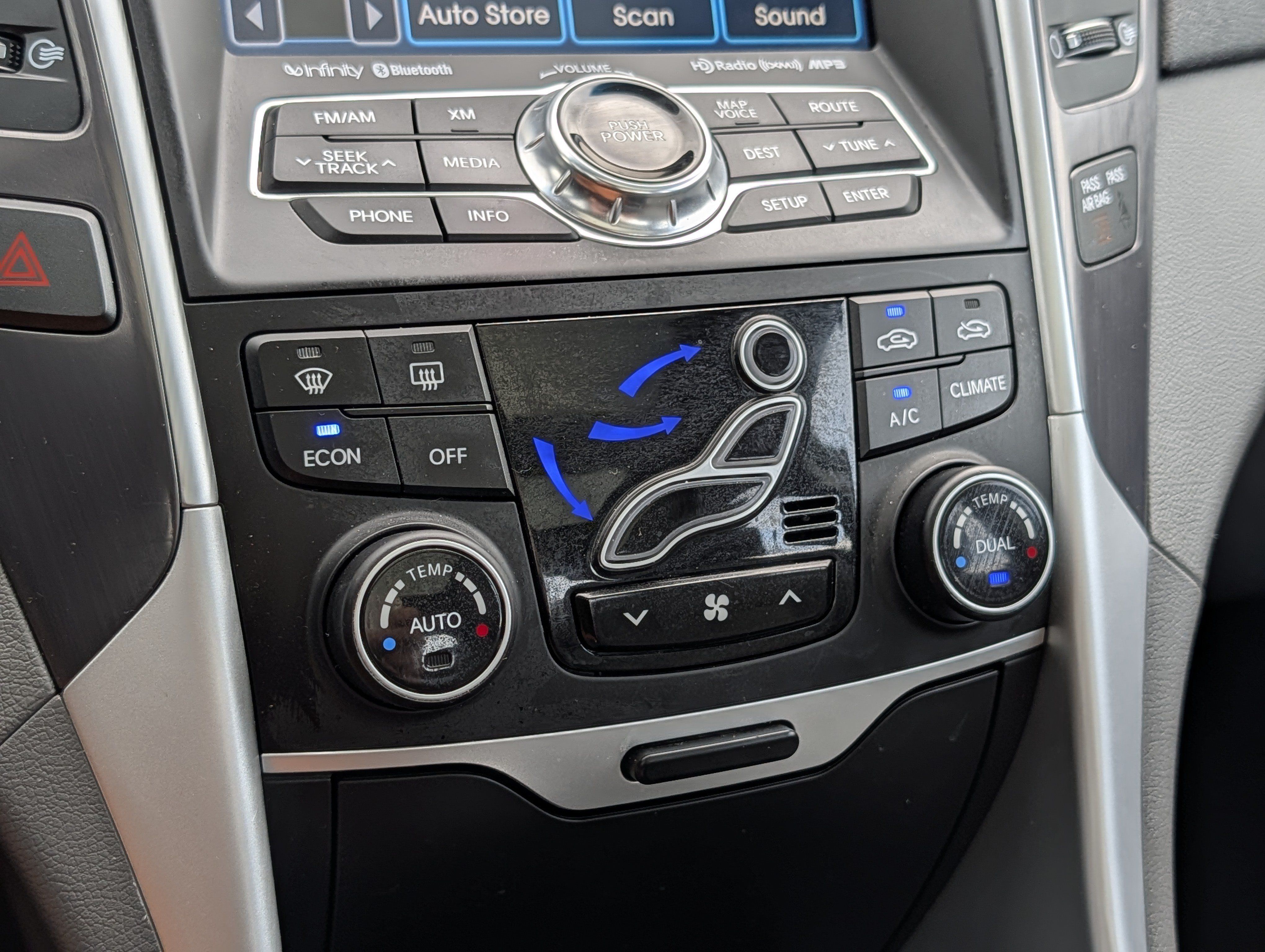 Used 2015 Hyundai Sonata Limited w/ Option Group 02 FWD image 30