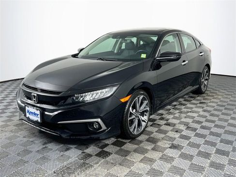 Used 2020 Honda Civic Touring image 2