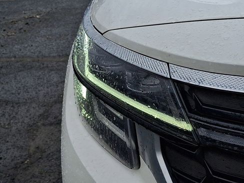 Used 2024 Kia Seltos SX image 36