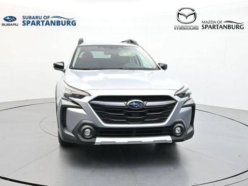 Used 2024 Subaru Outback Limited AWD/4WD image 2