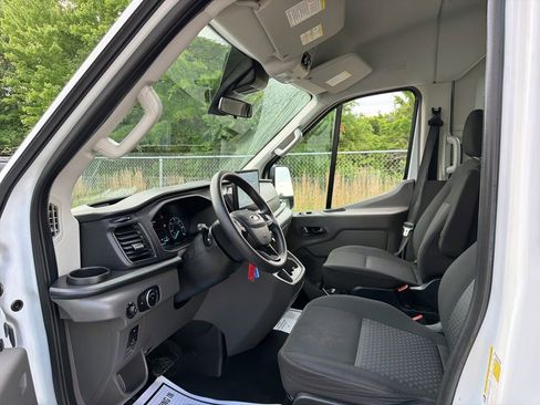 Used 2022 Ford Transit 350 XLT RWD image 17