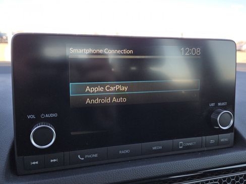 Used 2023 Honda Civic Sport image 3