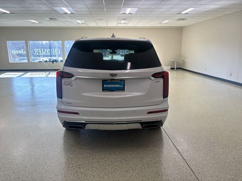 Used 2024 Cadillac XT6 Premium Luxury w/ Technology Package image 7