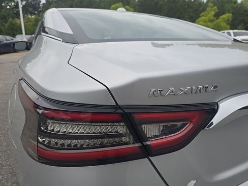 Used 2021 Nissan Maxima 3.5 SV w/ Floor Mat Group FWD image 24