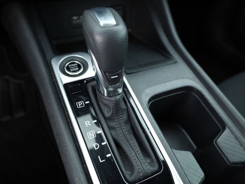 Used 2022 Nissan Sentra SV image 10