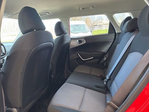 Used 2024 Kia Soul LX w/ Option Group 015 image 13
