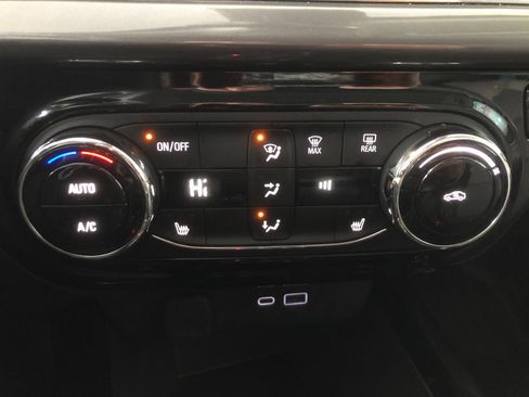 Certified 2025 Chevrolet Trax ACTIV w/ Driver Confidence Package image 23