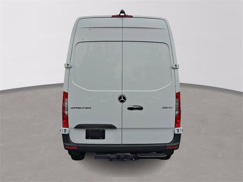 New 2025 Mercedes-Benz Sprinter 2500 image 5
