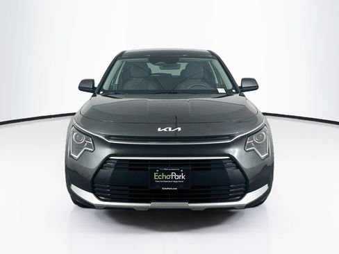 Used 2026 Kia Niro LX FWD image 2