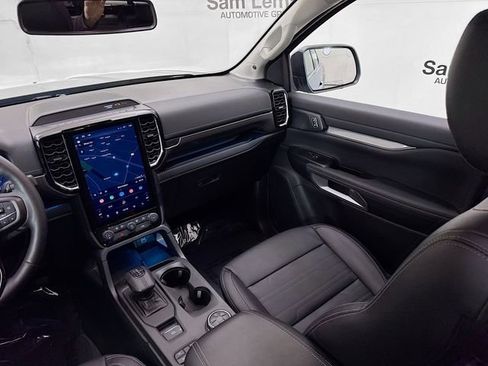 Used 2024 Ford Ranger Lariat w/ Trailer Tow Package image 24