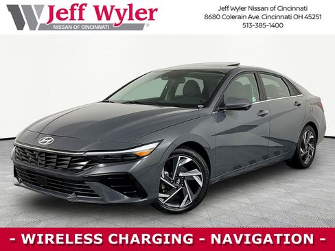 Used 2024 Hyundai Elantra Limited FWD image 1