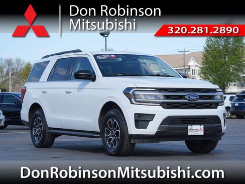 Used 2022 Ford Expedition XL AWD/4WD image 1