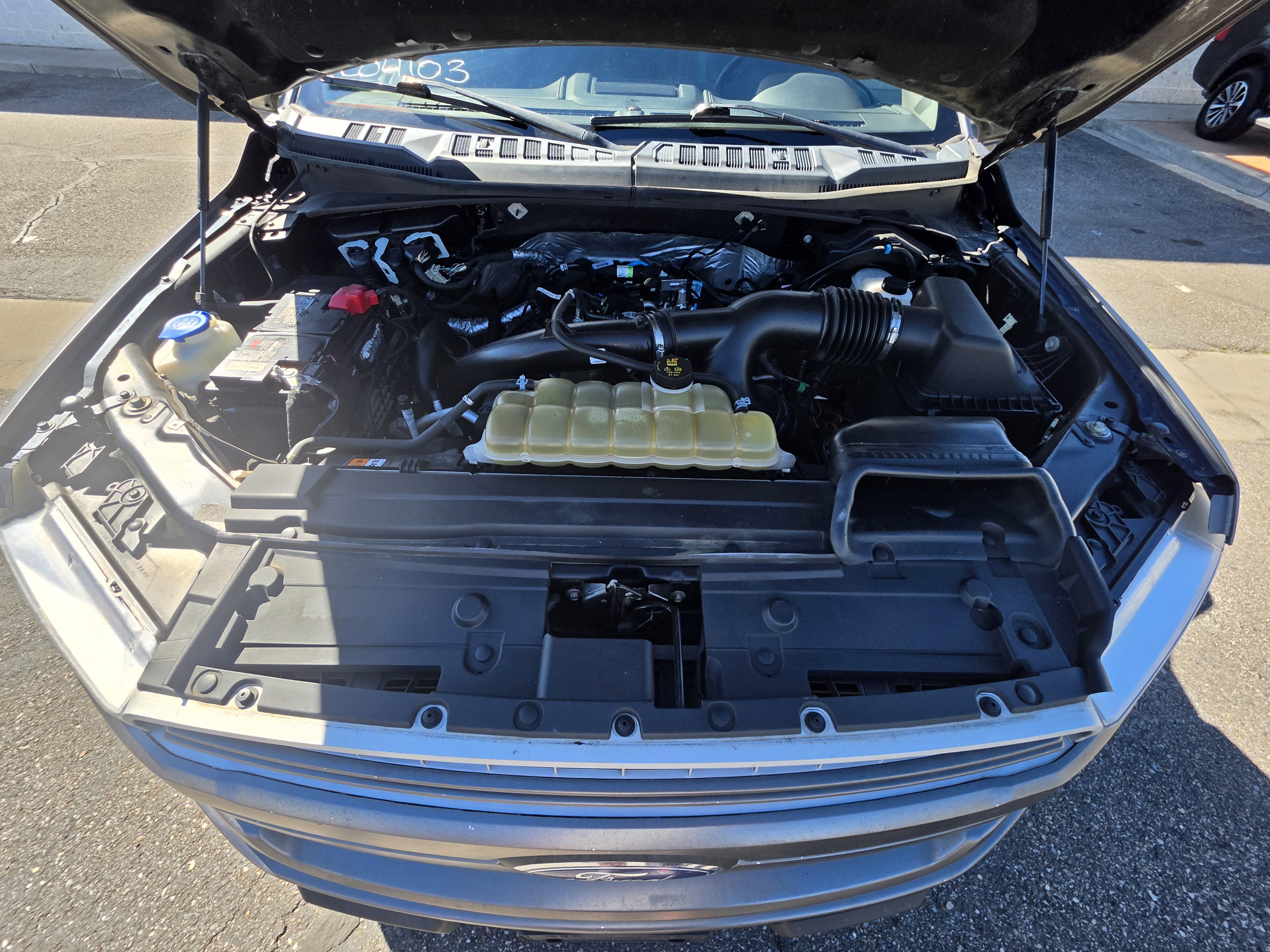 Used 2019 Ford F150 Lariat w/ Equipment Group 502A Luxury AWD/4WD image 22