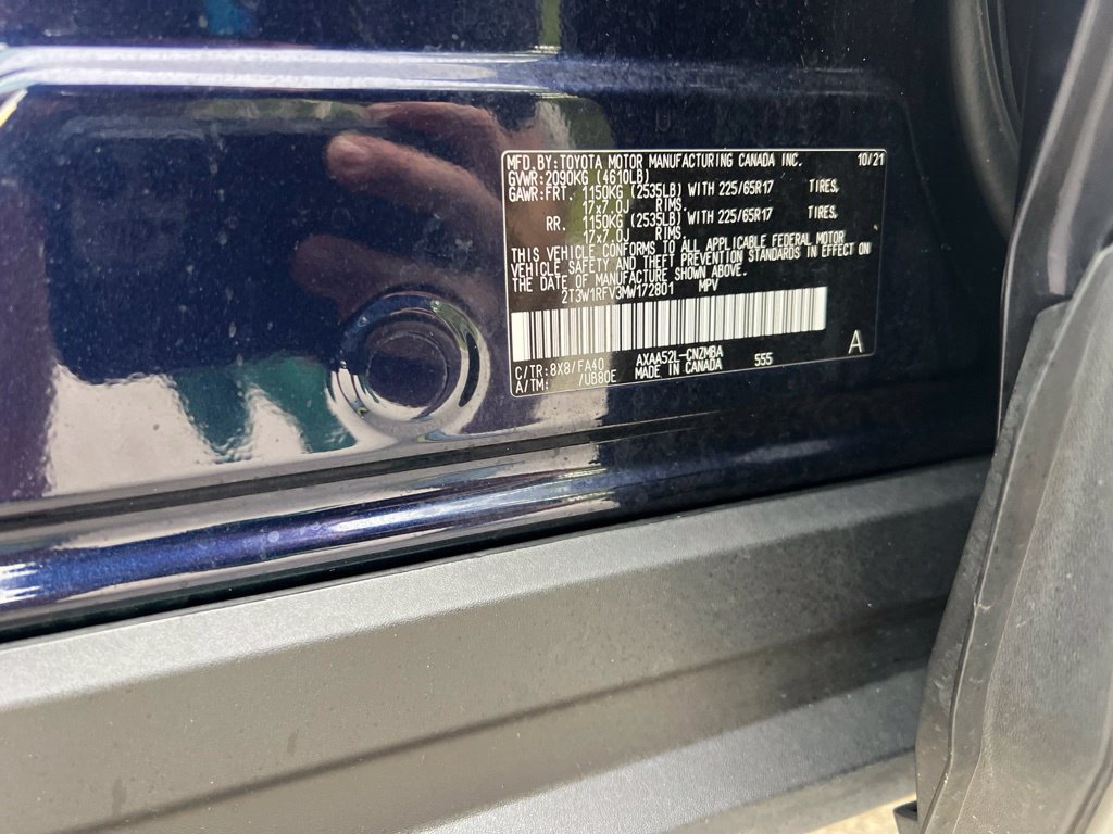 Used 2021 Toyota RAV4 XLE w/ Convenience Package FWD image 54