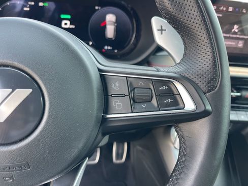 Used 2025 Dodge Hornet R/T image 18